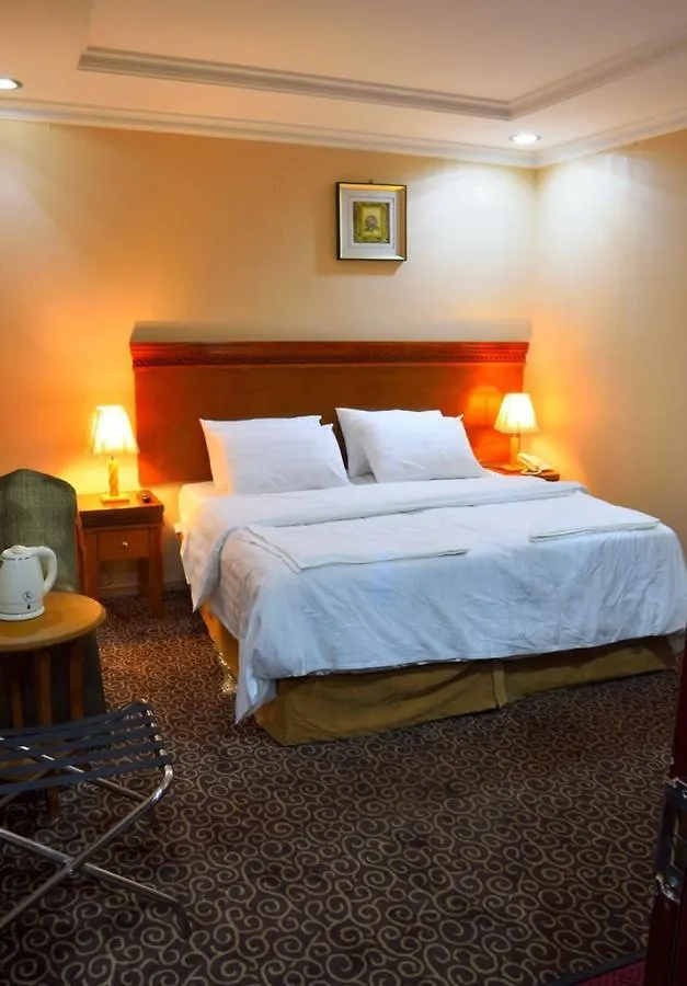 Hotel Al Mozen Al Motalqh